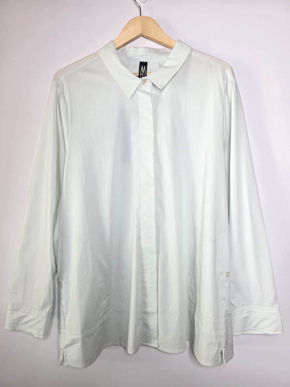 MarlaWynne Light Mint green Poplin Stretch Button-Back Long Sleeve Blouse Pocket